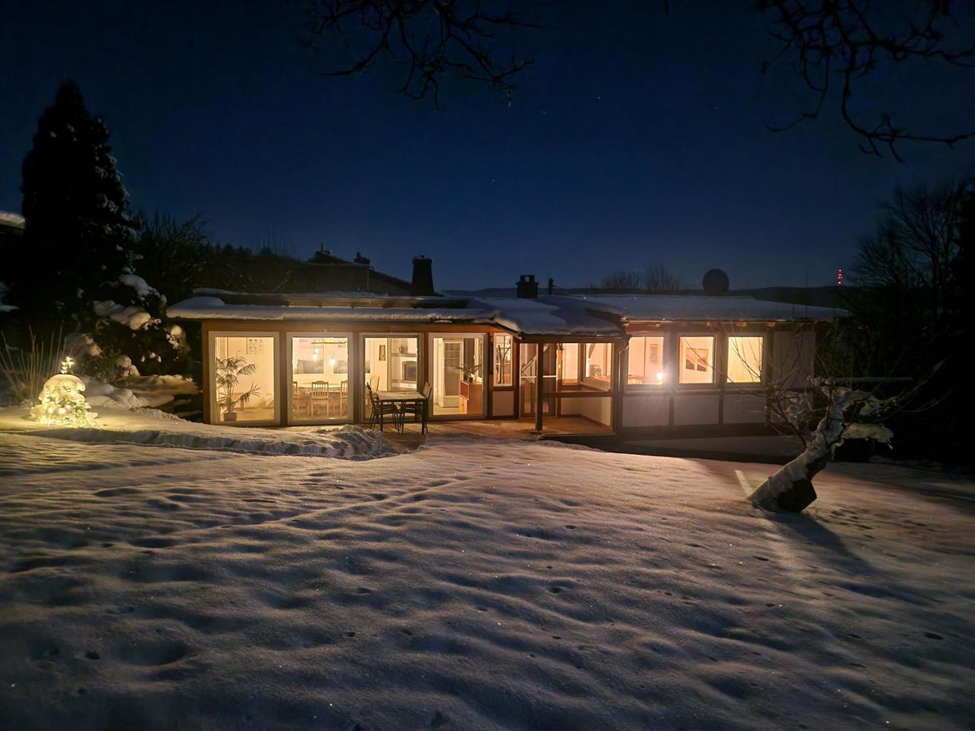 Ferienhaus Berghausen Am Hennesee Meschede Luaran gambar
