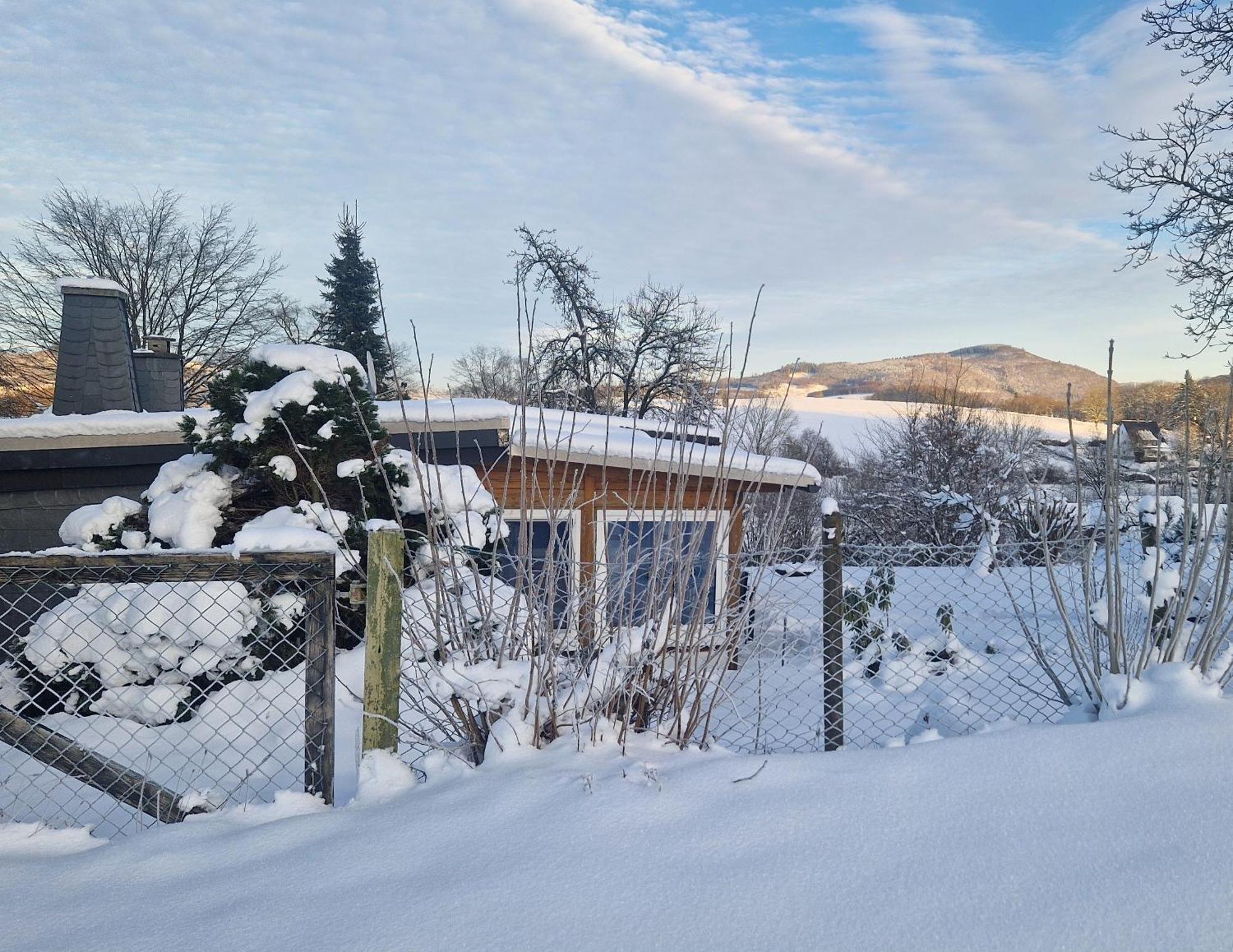 Ferienhaus Berghausen Am Hennesee Meschede Luaran gambar